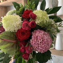 Valerie Bouquet 
