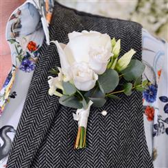 Buttonhole Classic White
